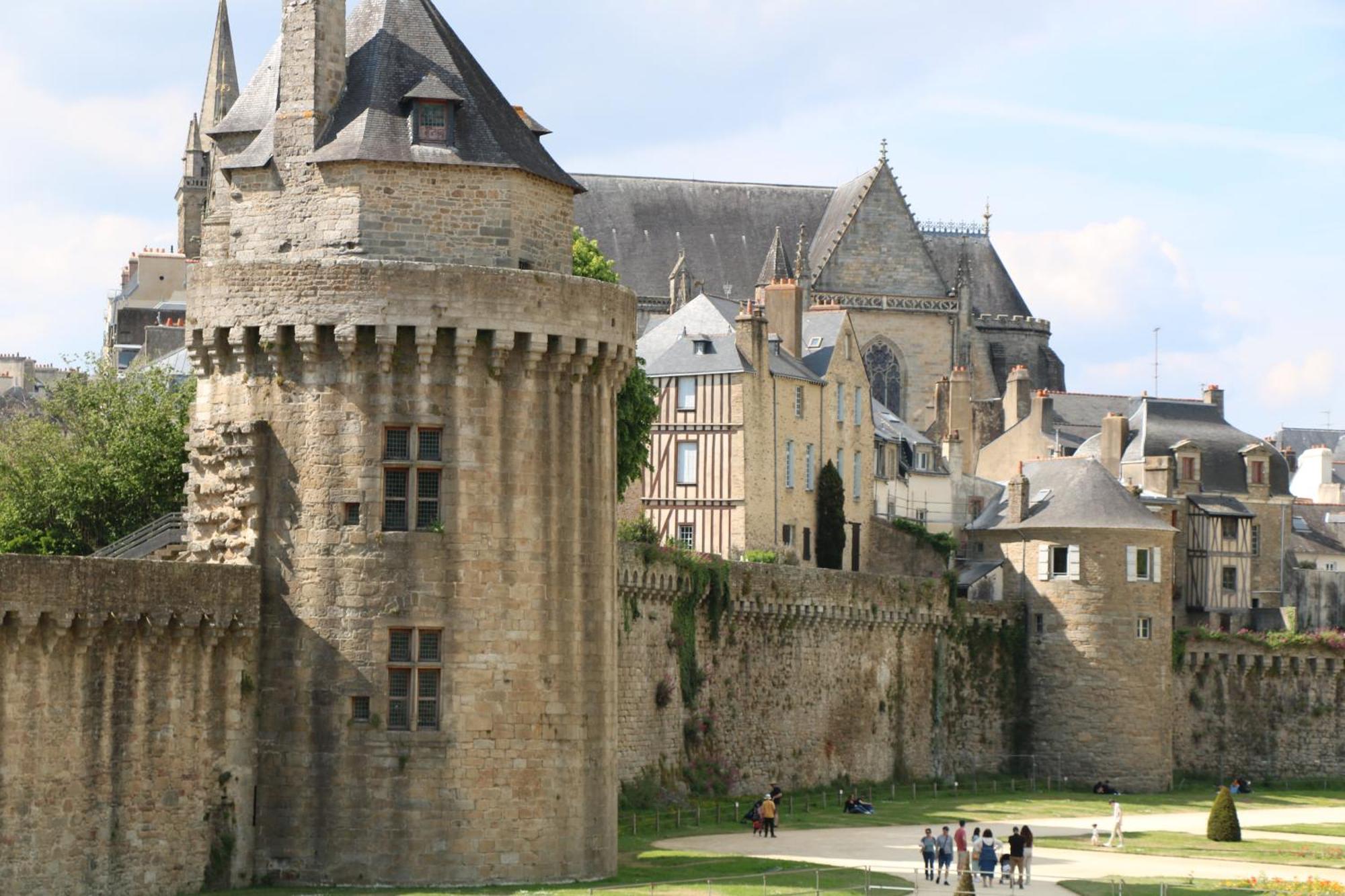 Appartement Au Calme Vannes Eksteriør bilde